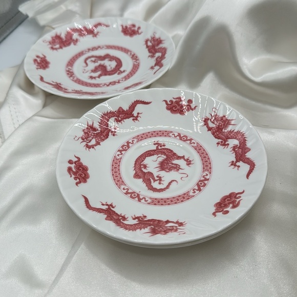 2 Rosina China Co. “Queens” Fine Bone China Saucers - Picture 2 of 2